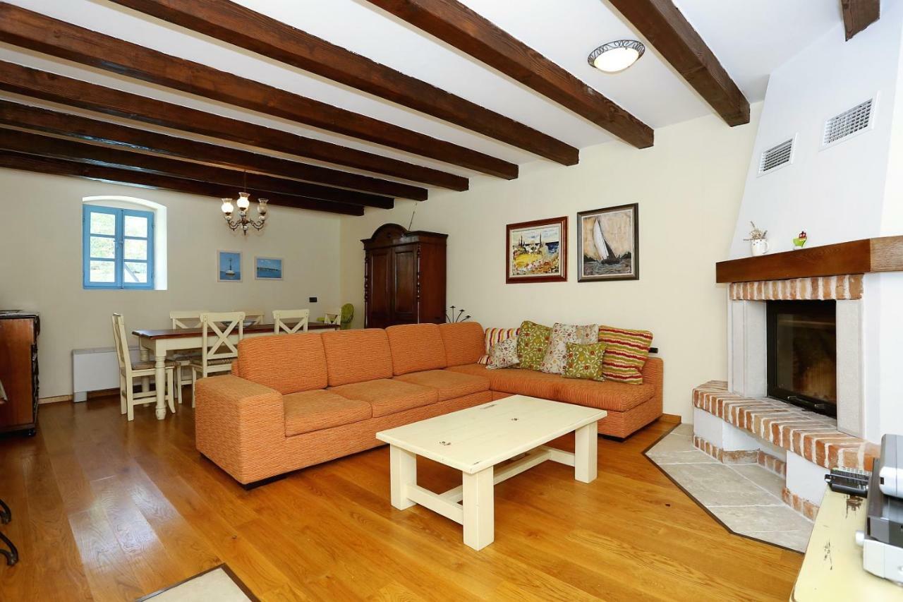 Olive'S Hug Villa Poljana  Ngoại thất bức ảnh