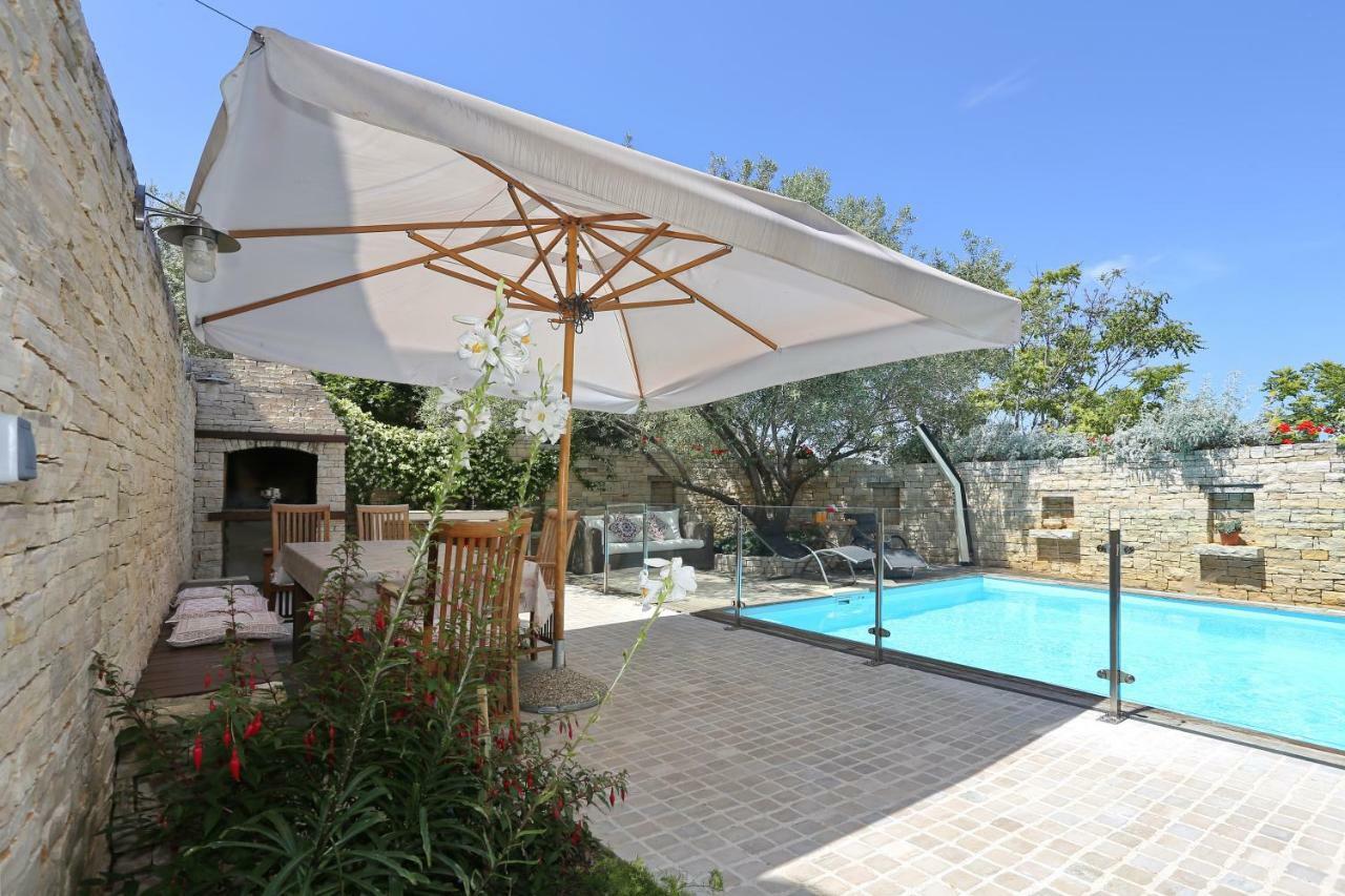 Olive'S Hug Villa Poljana  Ngoại thất bức ảnh